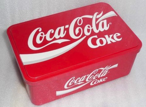 7605-3 € 3,00  coca cola voorraadblik ijzer  20x13x7 cm